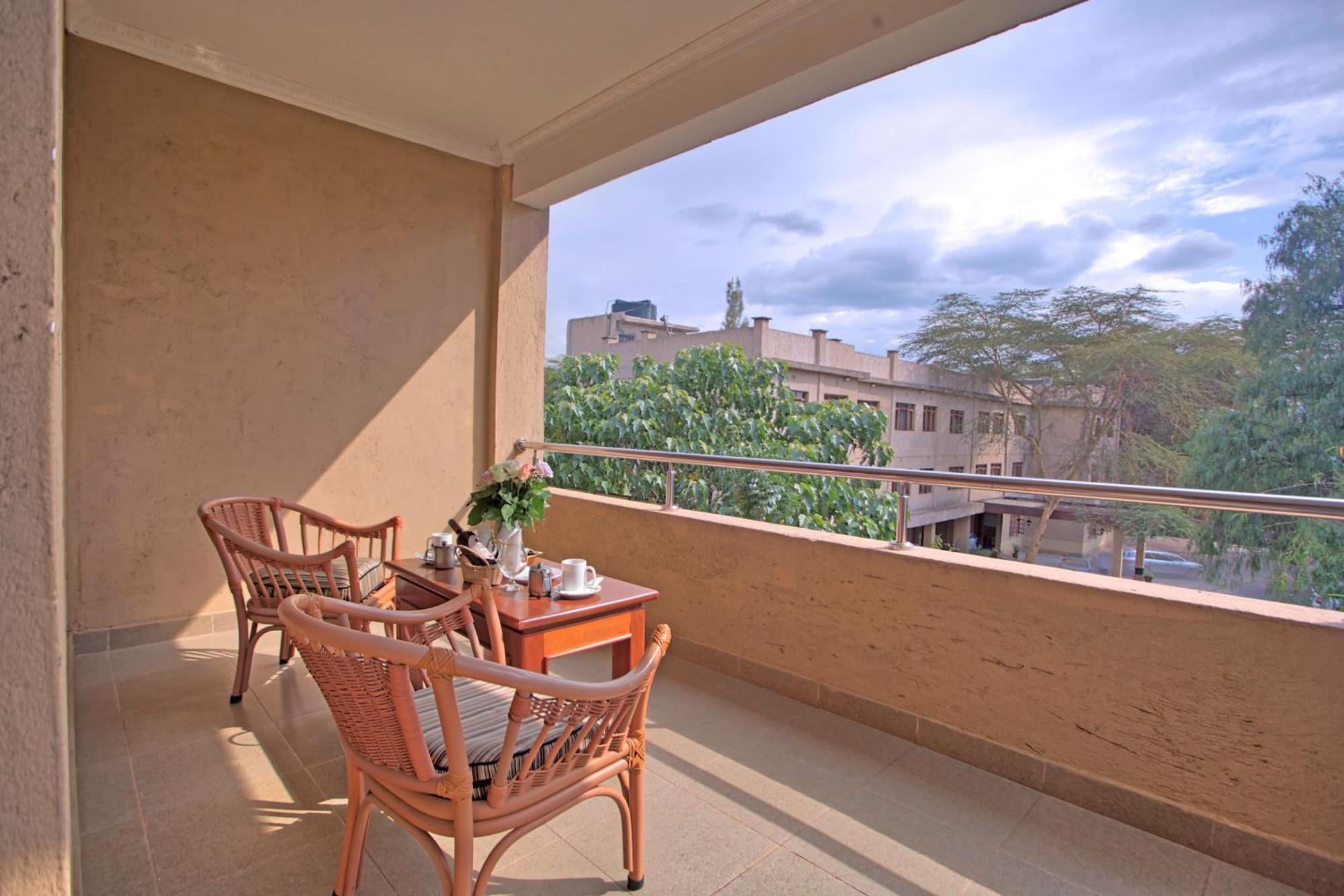 Chambai Hotel Naivasha Ngoại thất bức ảnh
