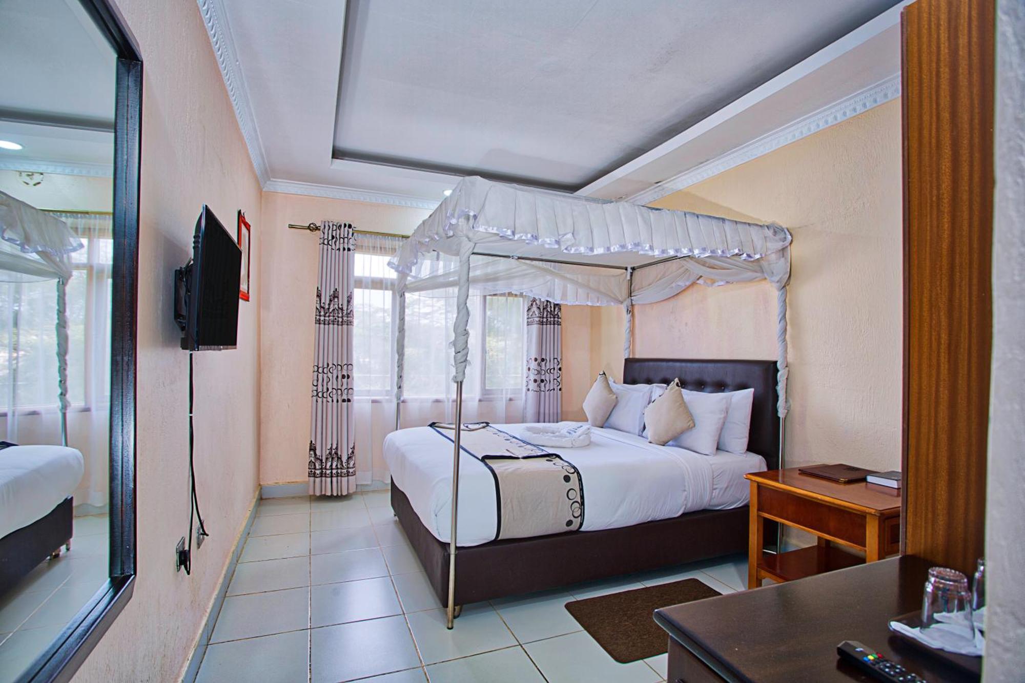 Chambai Hotel Naivasha Ngoại thất bức ảnh